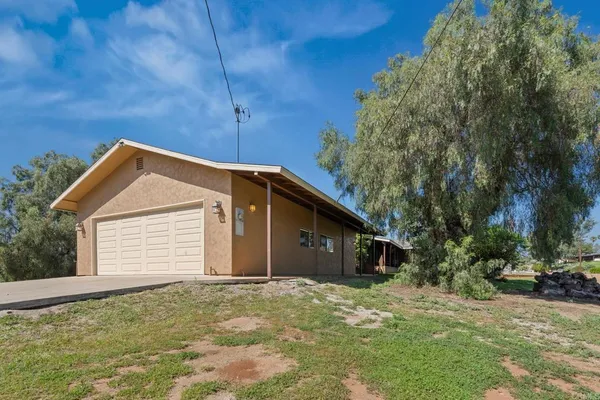 $1,167,000 | 11460 Pinehurst Drive, Lakeside, CA 92040