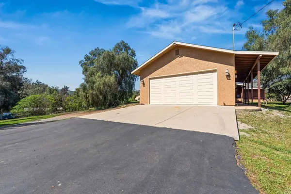 $1,167,000 | 11460 Pinehurst Drive, Lakeside, CA 92040