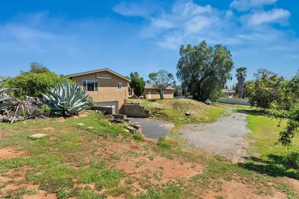 $1,167,000 | 11460 Pinehurst Drive, Lakeside, CA 92040