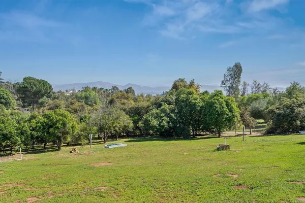 $1,167,000 | 11460 Pinehurst Drive, Lakeside, CA 92040