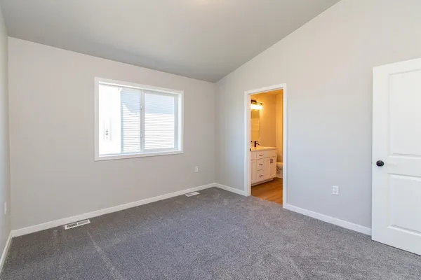 $347,650 | 1123 Jill Drive West, West Fargo, ND 58078