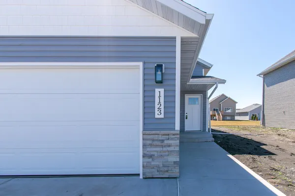 $347,650 | 1123 Jill Drive West, West Fargo, ND 58078