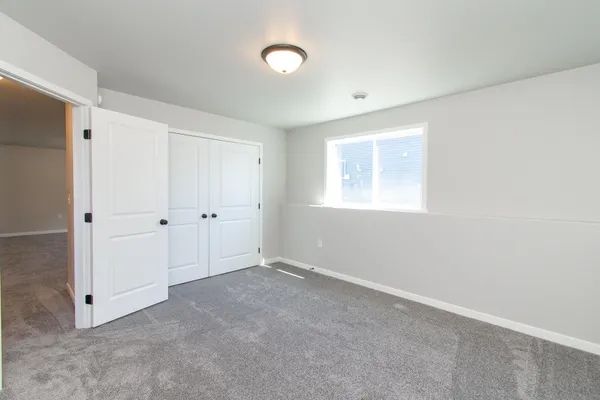 $347,650 | 1123 Jill Drive West, West Fargo, ND 58078