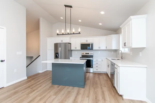 $347,650 | 1123 Jill Drive West, West Fargo, ND 58078