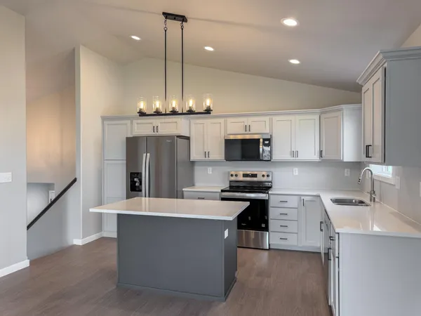 $347,650 | 1123 Jill Drive West, West Fargo, ND 58078