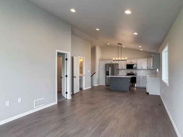 $347,650 | 1123 Jill Drive West, West Fargo, ND 58078