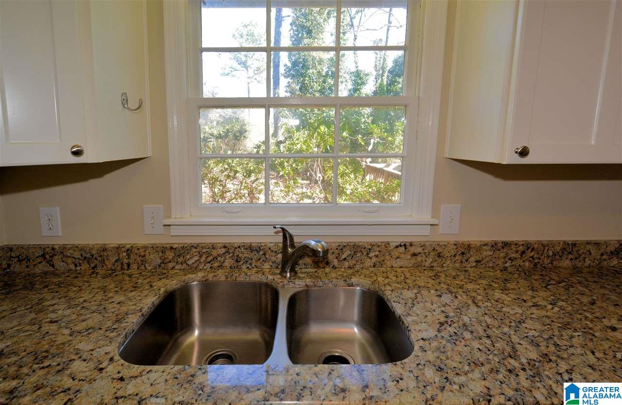 2425 Scepter Lane Hoover, AL 35226 - Photo 8 of 21
