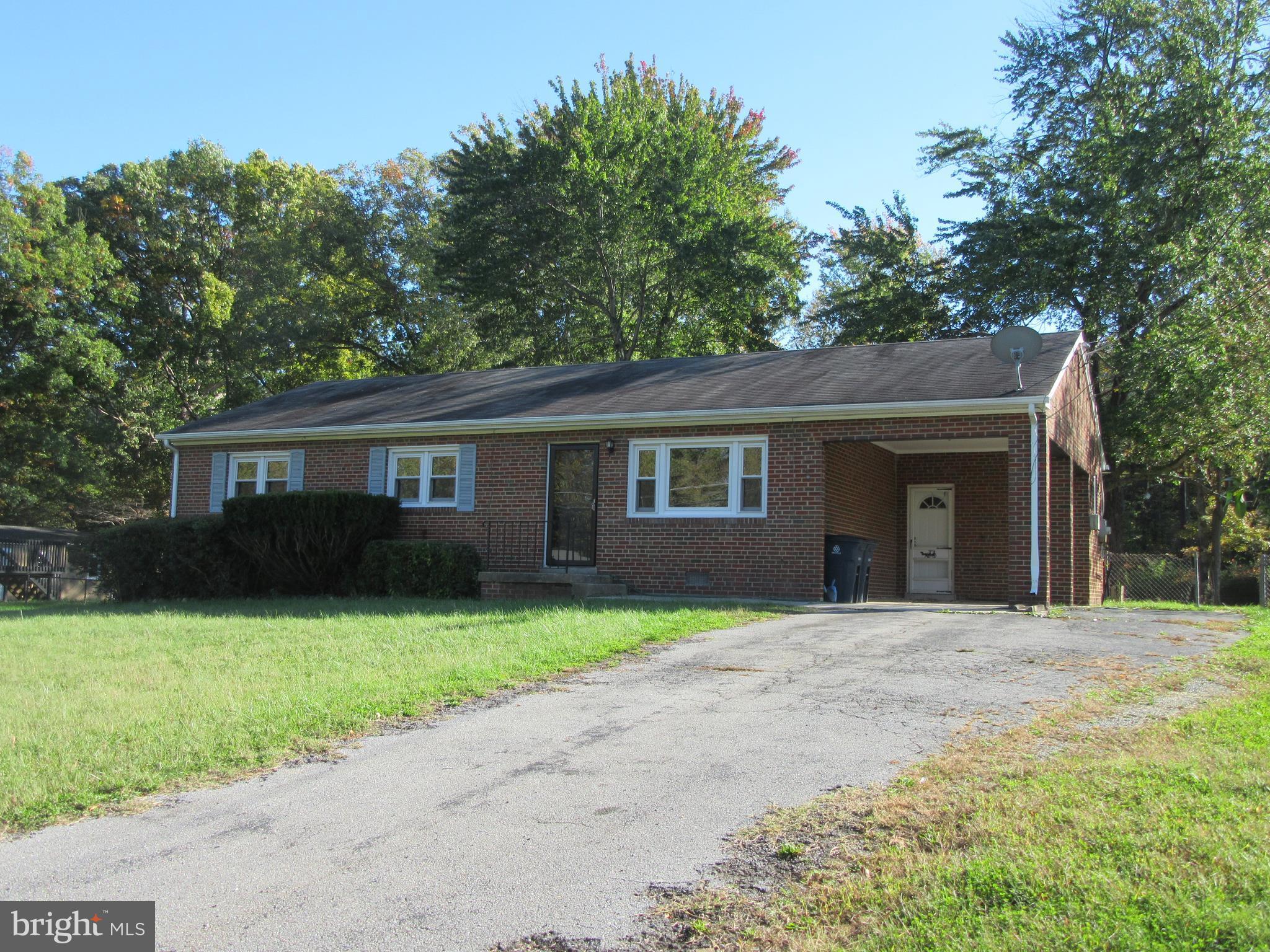 8201 Sonar Road Clinton, MD 20735 - Photo 2 of 28 Exterior (Front)