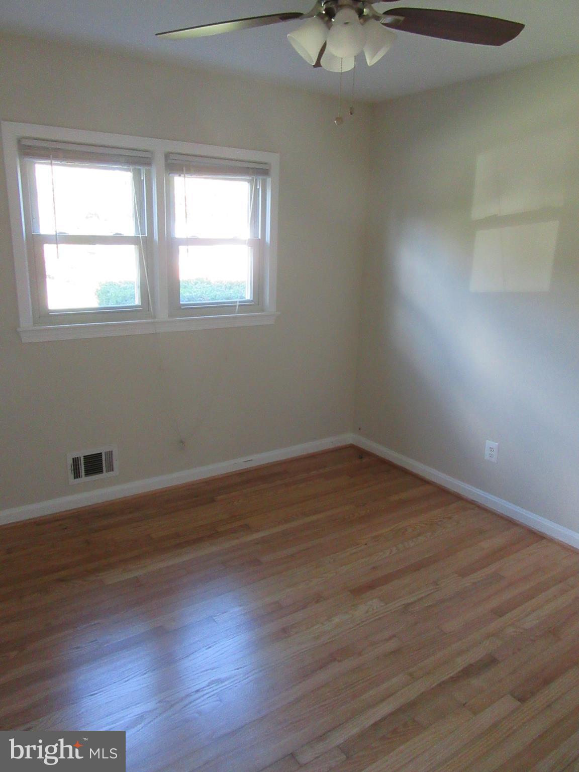 8201 Sonar Road Clinton, MD 20735 - Photo 14 of 28 Bedroom 2