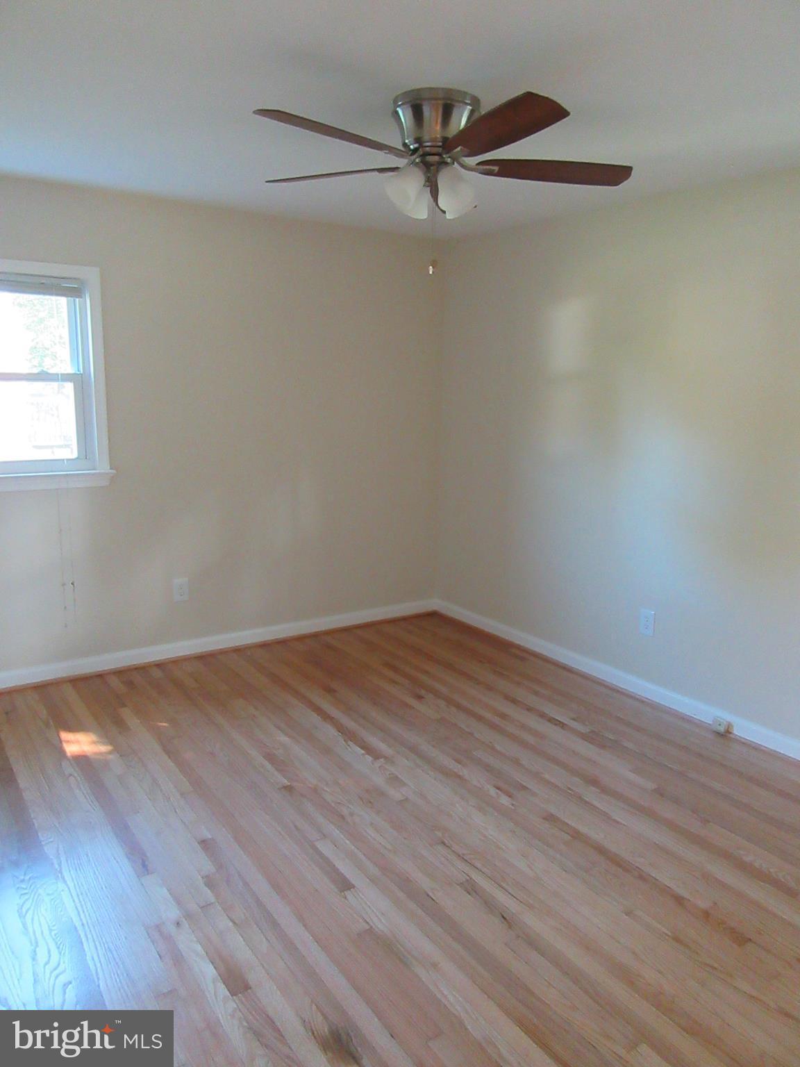 8201 Sonar Road Clinton, MD 20735 - Photo 16 of 28 Bedroom 3
