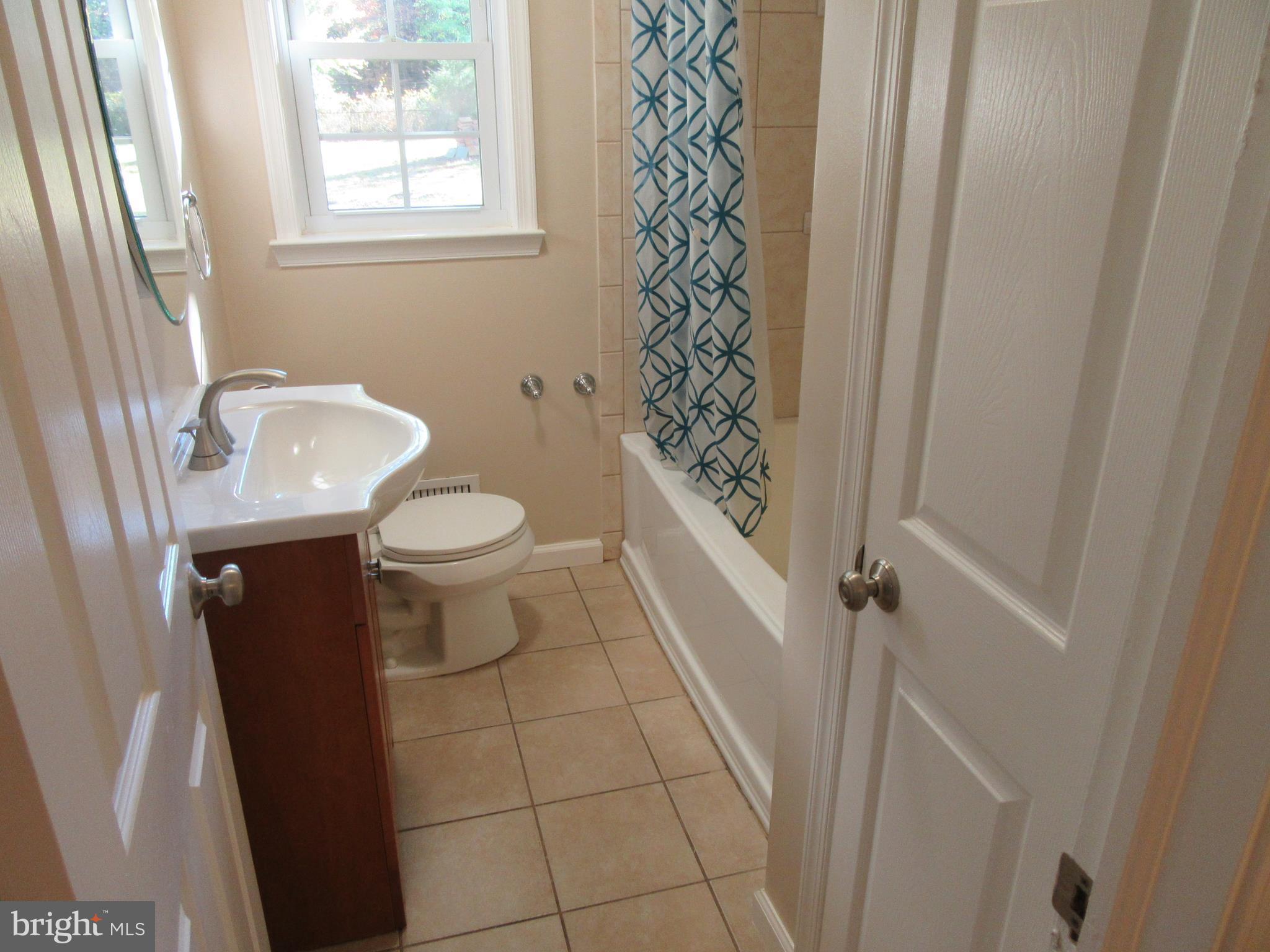 8201 Sonar Road Clinton, MD 20735 - Photo 18 of 28 Bath