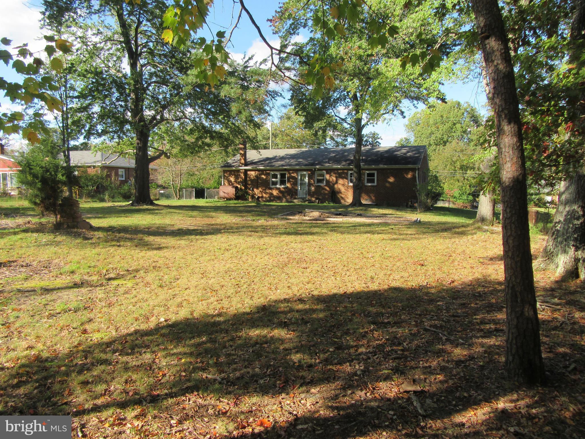 8201 Sonar Road Clinton, MD 20735 - Photo 25 of 28 Exterior view of Home and Yard