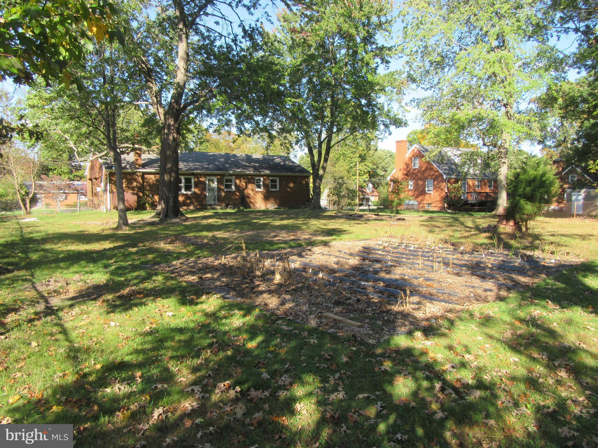 8201 Sonar Road Clinton, MD 20735 - Photo 28 of 28 Exterior (Rear)