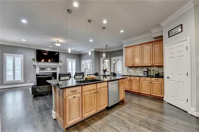 $975,000 | 4719 Terquay Court, Suwanee, GA 30024