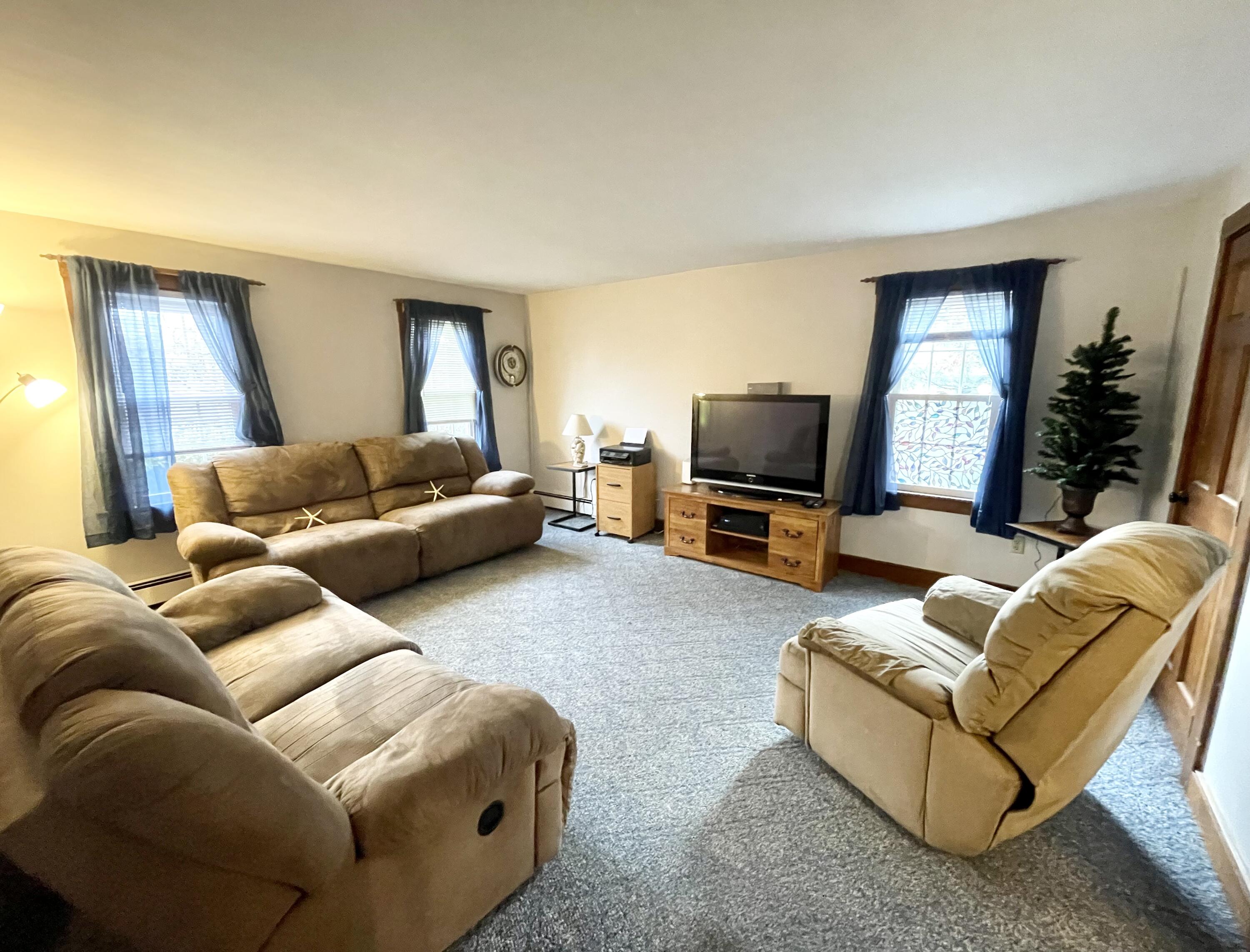 89 Sheaffer Road Centerville, MA 02632 - Photo 24 of 58 optional 1st floor bedroom,family room
