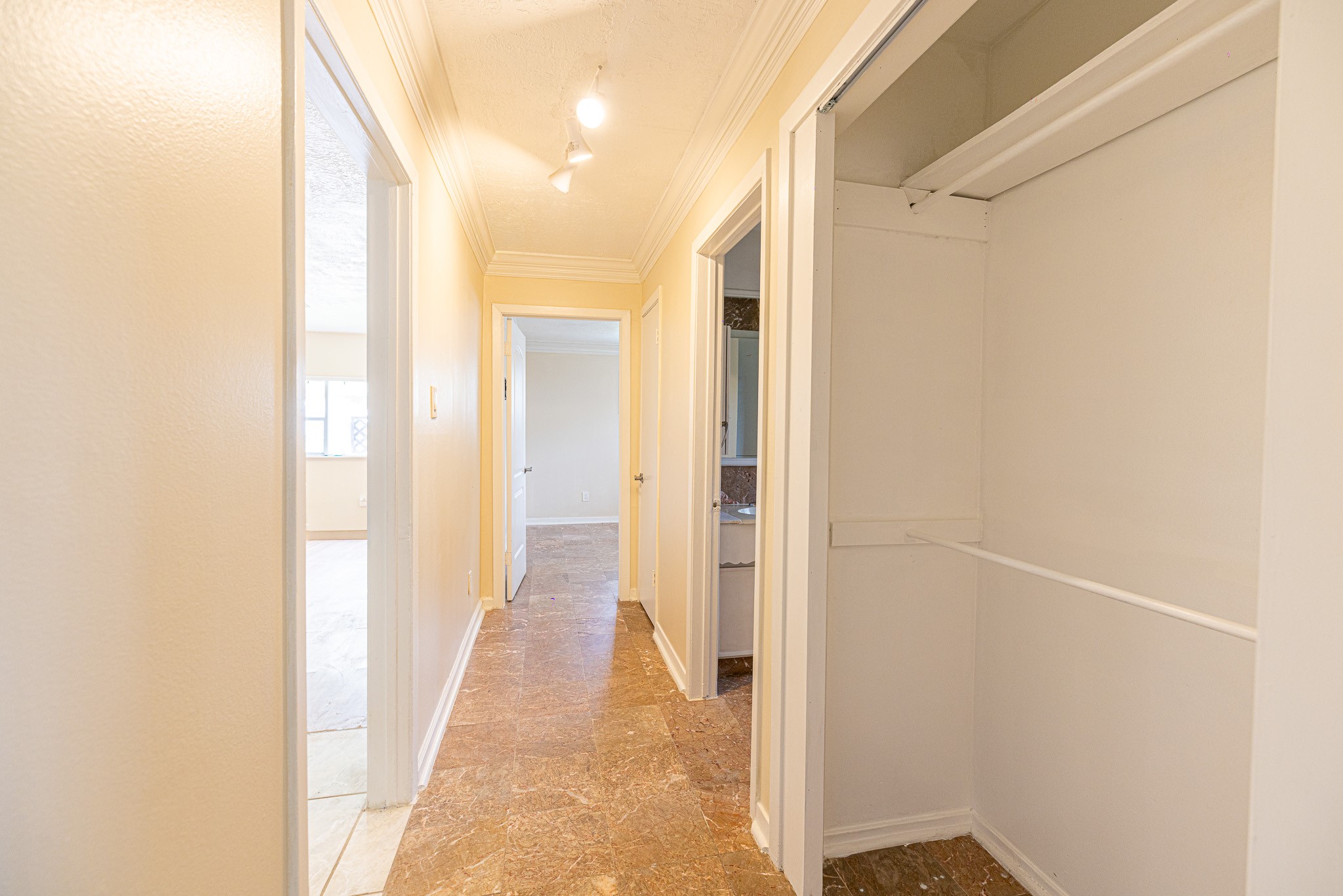 4113 Edison Street Houston, TX 77009 - Photo 19 of 27