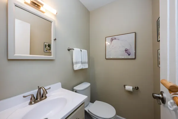 $329,000 | 4150 Ridge Road, Unit 4, Stevensville, MI 49127