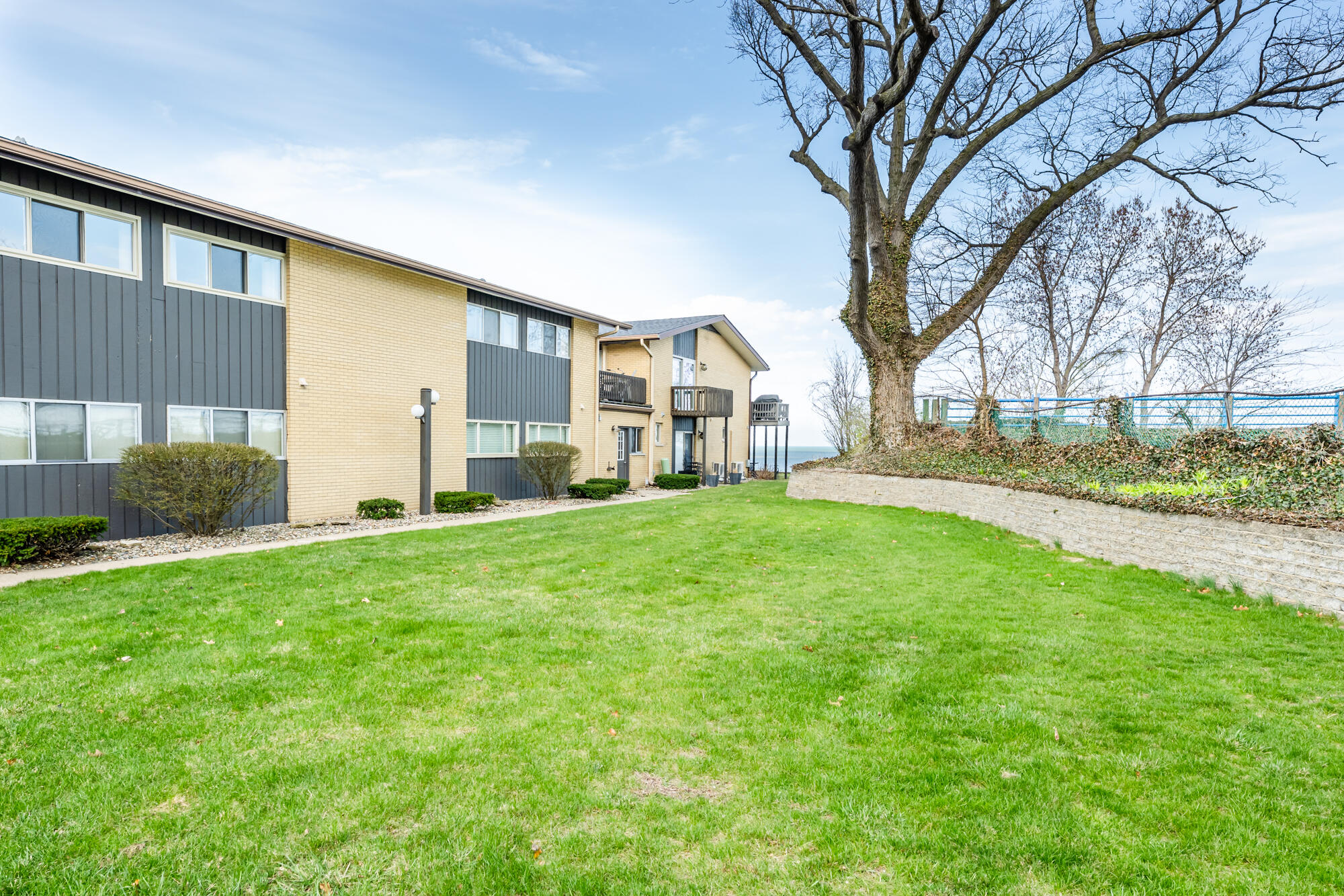 4150 Ridge Road, Unit 4 Stevensville, MI 49127 - Photo 39 of 41 Surfside-139