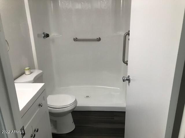 12221 West Bell Road, Unit 280 Surprise, AZ 85378 - Photo 10 of 16 Bathroom Walkin Shower