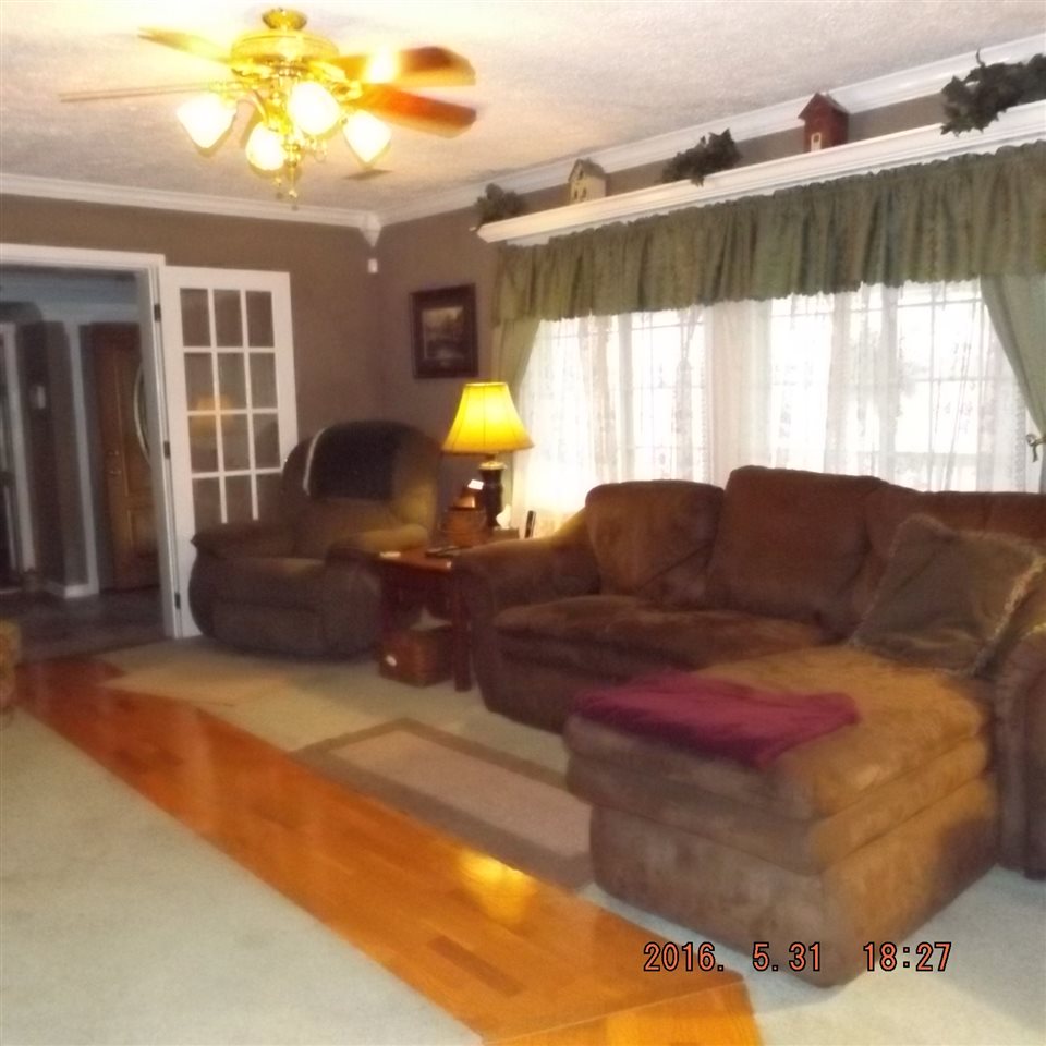 10308 North Nashville Road Pendleton, IN 46064 - Photo 15 of 32
