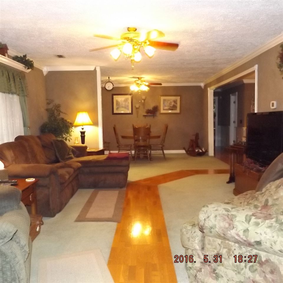 10308 North Nashville Road Pendleton, IN 46064 - Photo 17 of 32