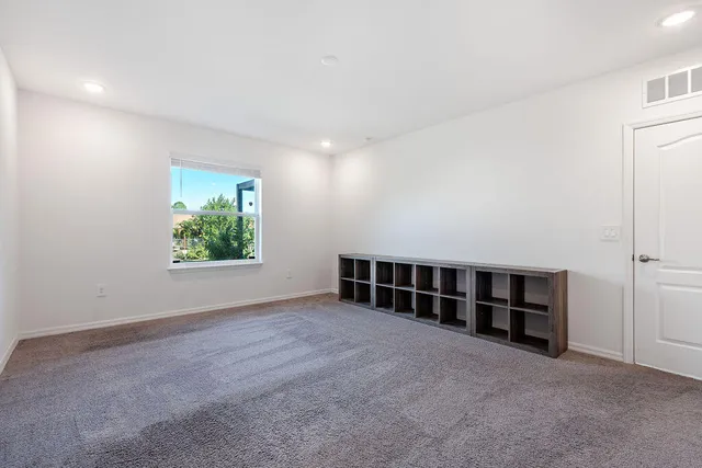 $3,150 | 1025 Southwest Sarto Lane, Port St. Lucie, FL 34953