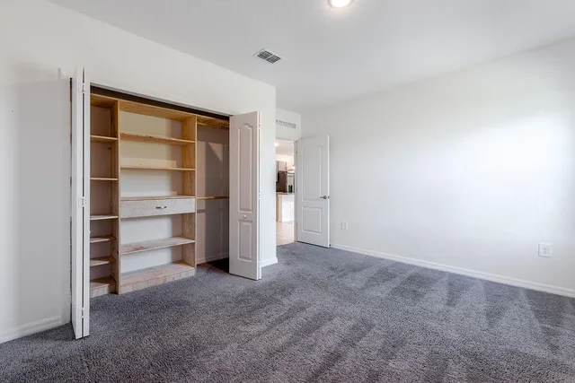 $3,150 | 1025 Southwest Sarto Lane, Port St. Lucie, FL 34953