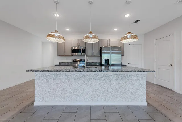 $3,150 | 1025 Southwest Sarto Lane, Port St. Lucie, FL 34953