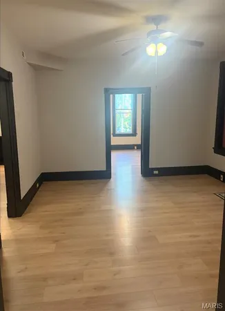 $1,250 | 2115 Allen Avenue, St. Louis, MO 63104