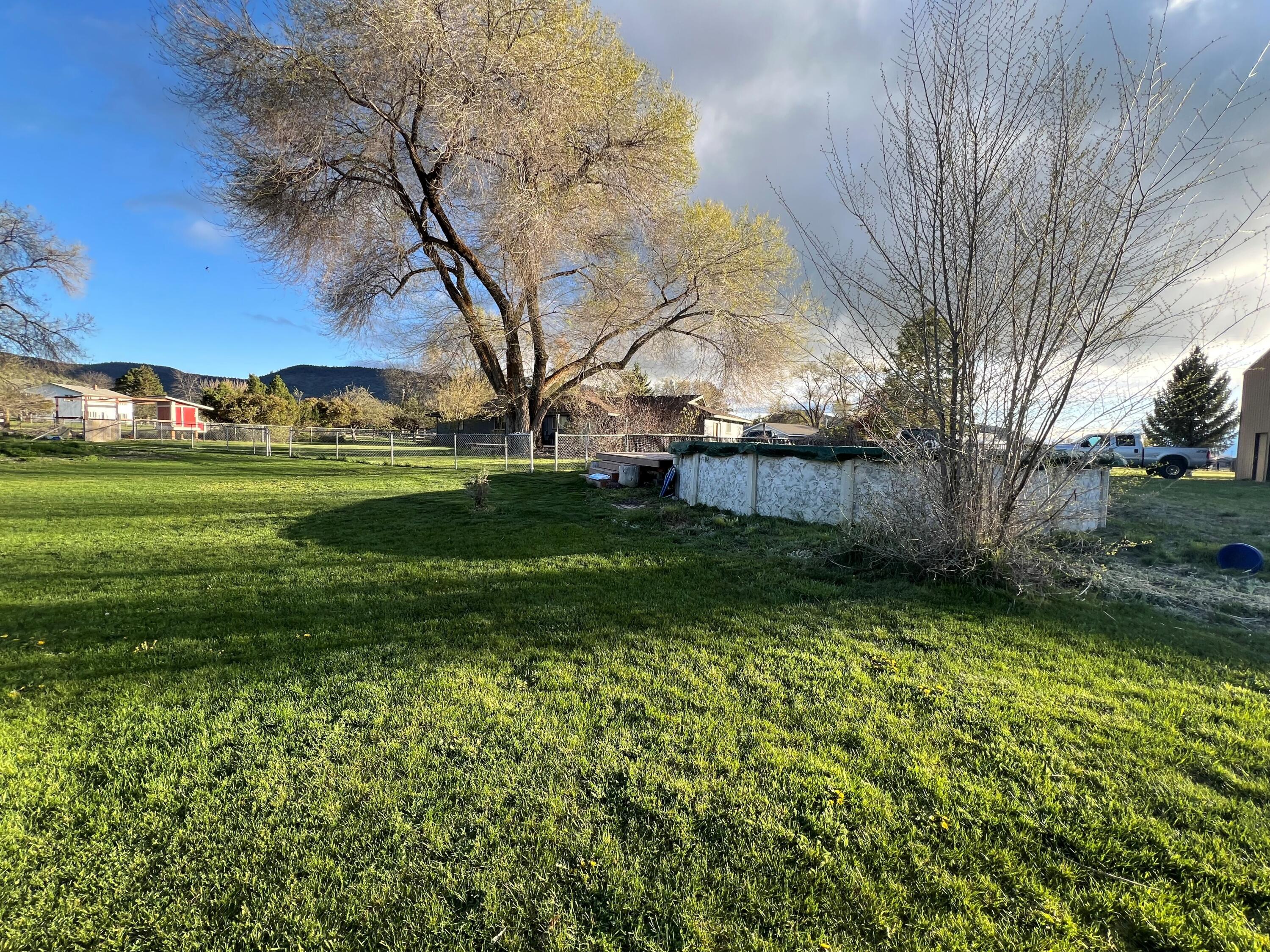 7705 Lost River Road Klamath Falls, OR 97603 - Photo 31 of 42 3