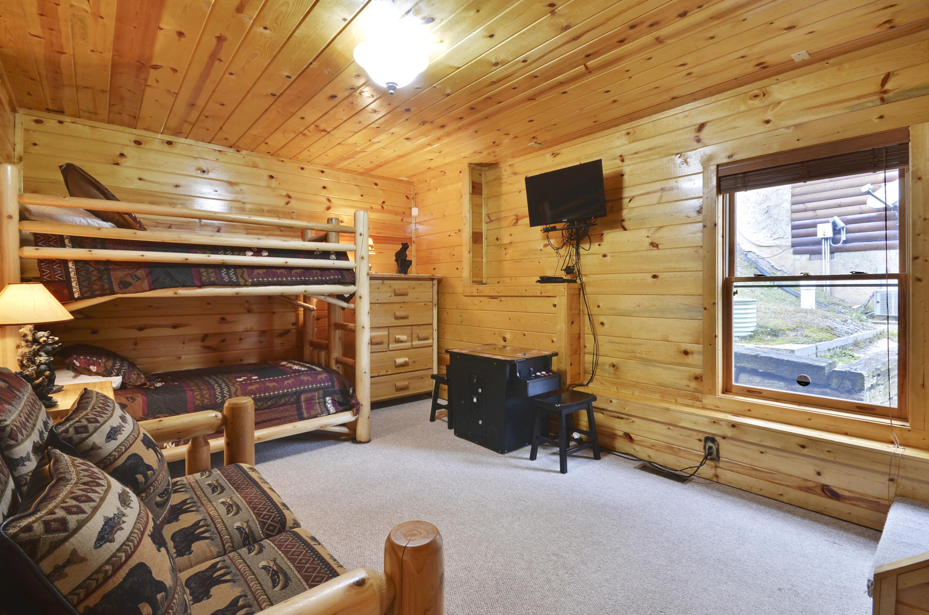 2251 Upper Middle Creek Road, Unit 17 Sevierville, TN 37876 - Photo 16 of 38 Lower Level-Bedroom-_DSC3287