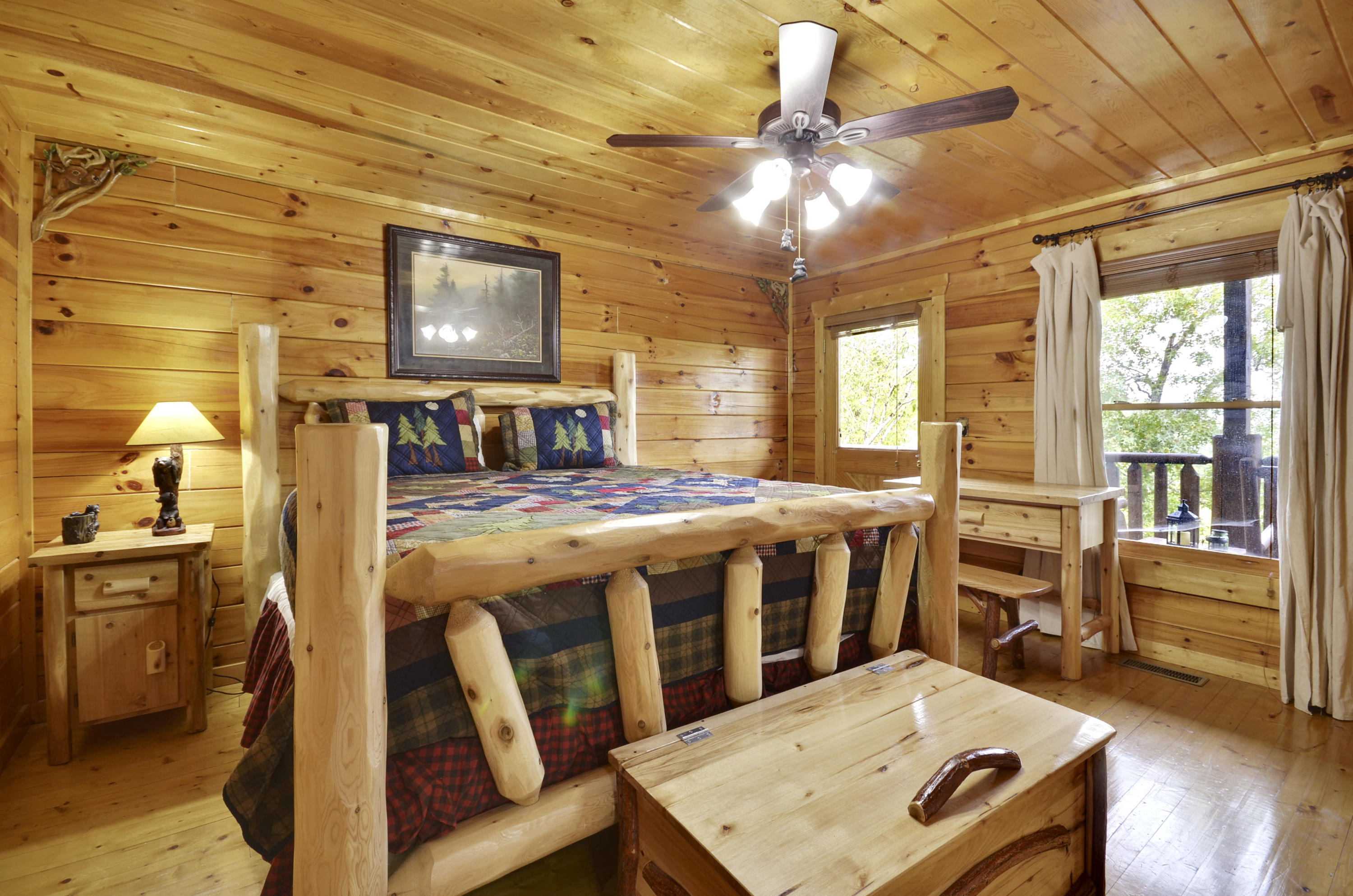 2251 Upper Middle Creek Road, Unit 17 Sevierville, TN 37876 - Photo 23 of 38 Main Level-Bedroom-_DSC3257