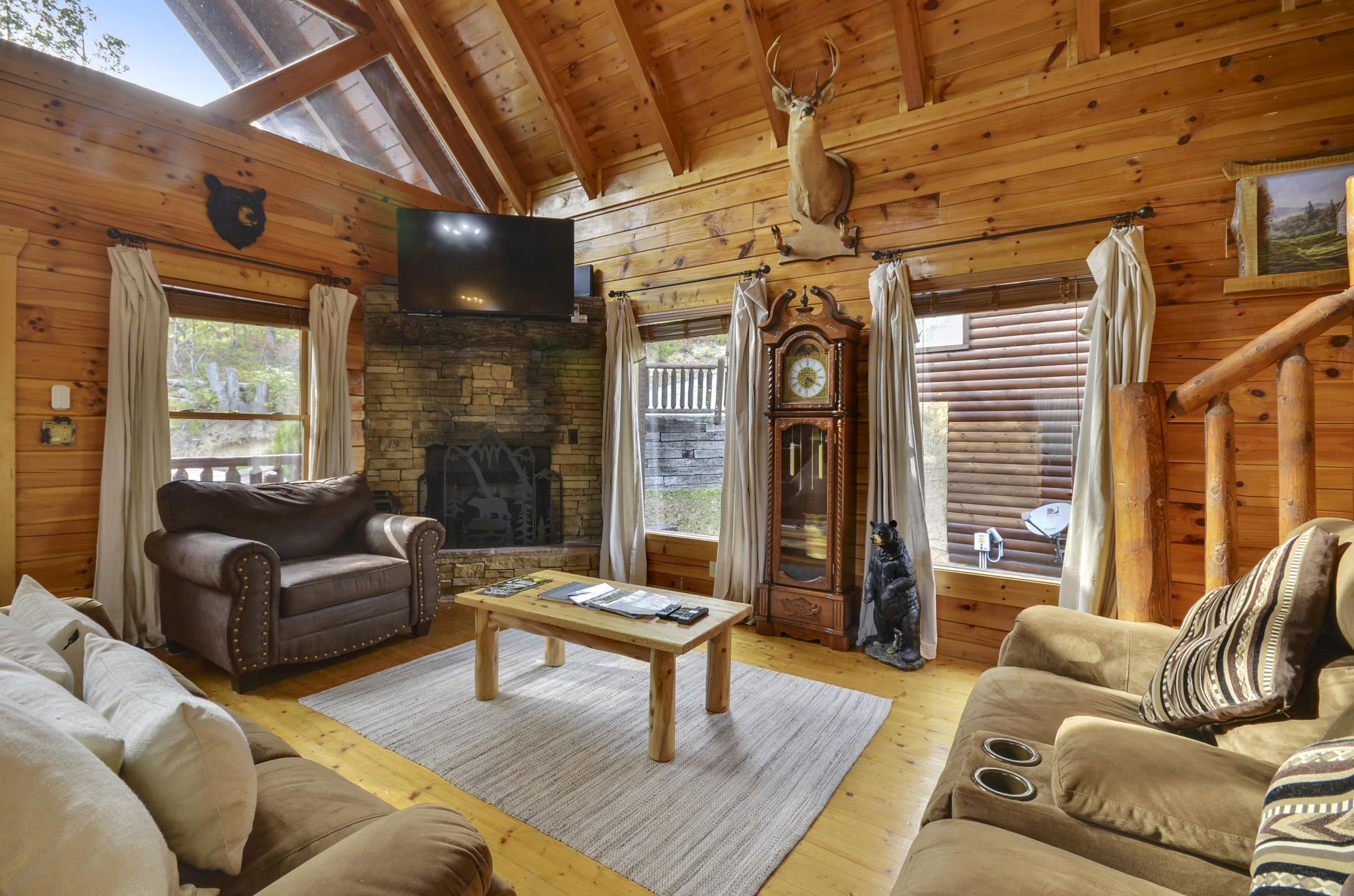 2251 Upper Middle Creek Road, Unit 17 Sevierville, TN 37876 - Photo 31 of 38 Main Level-Living Area-_DSC3230