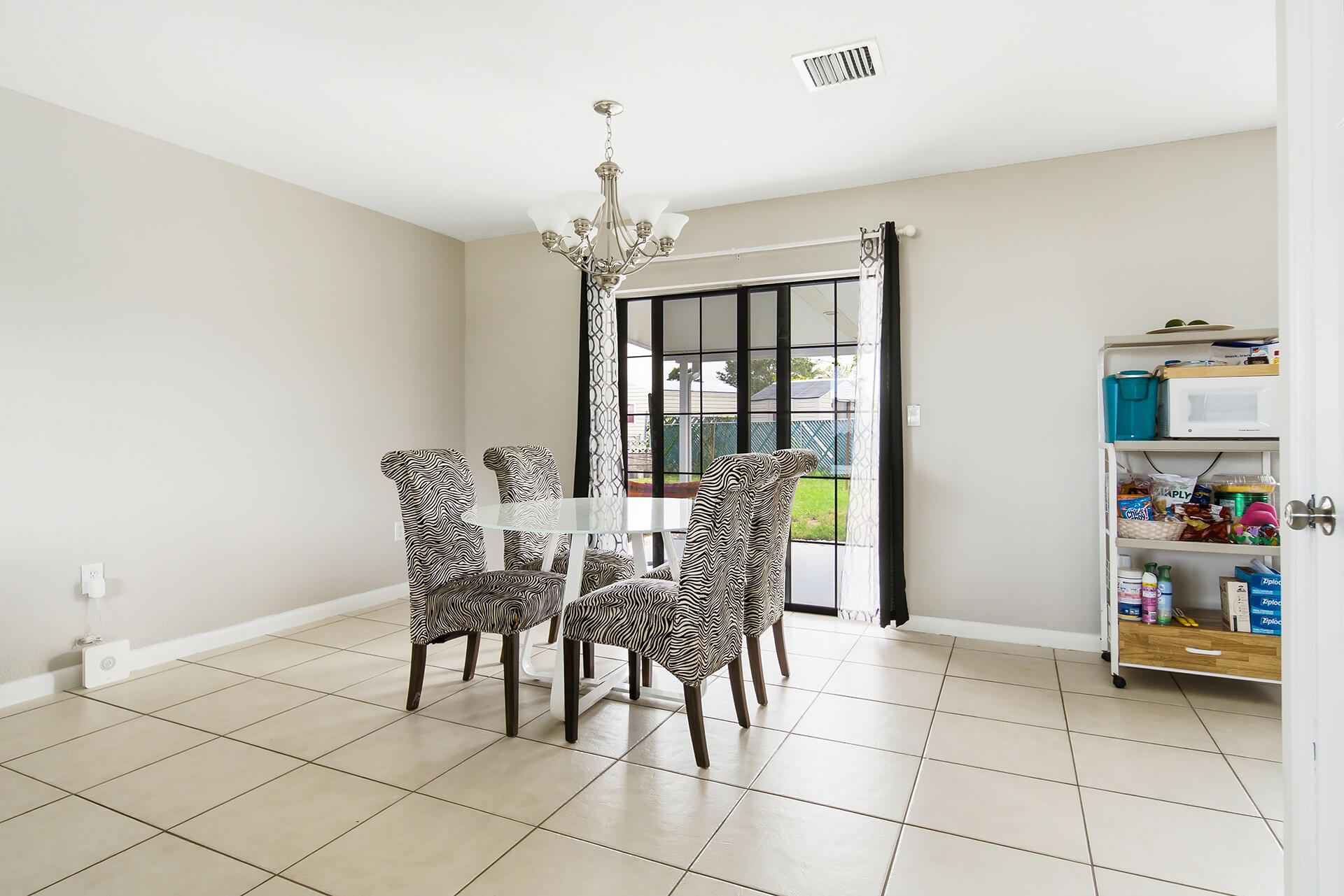 333 Elizabeth Road Lake Worth, FL 33461 - Photo 6 of 46 333-ELIZABETH-RD-33461-006