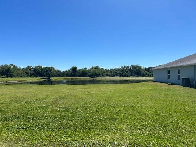 787 Southeast 25th Drive Okeechobee, FL 34974 - Photo 15 of 18 Large Yard Perfect for Fun in the Sun