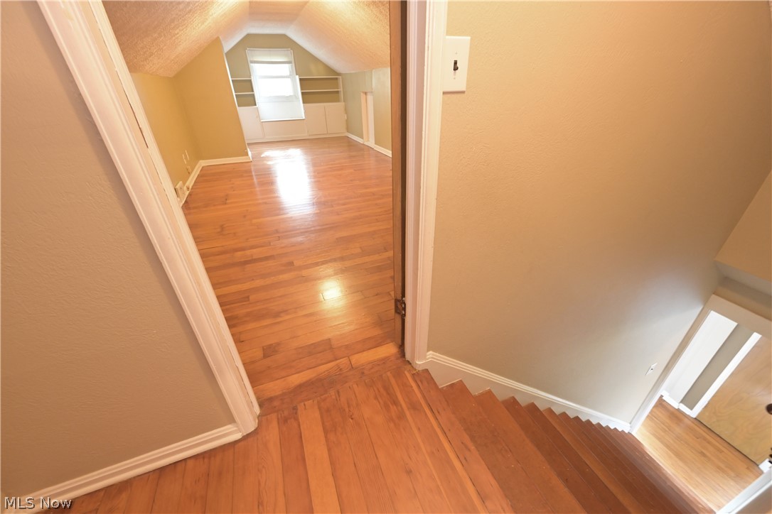 26518 Knickerbocker Road Bay Village, OH 44140 - Photo 19 of 27 Gallery Image 19
