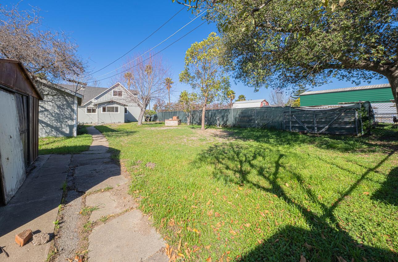757 Middlefield Road Salinas, CA 93906 - Photo 28 of 58