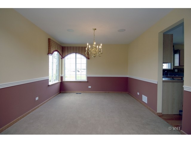 11410 Kingsbury Road Huntley, IL 60142 - Photo 4 of 8 Gallery Image 4
