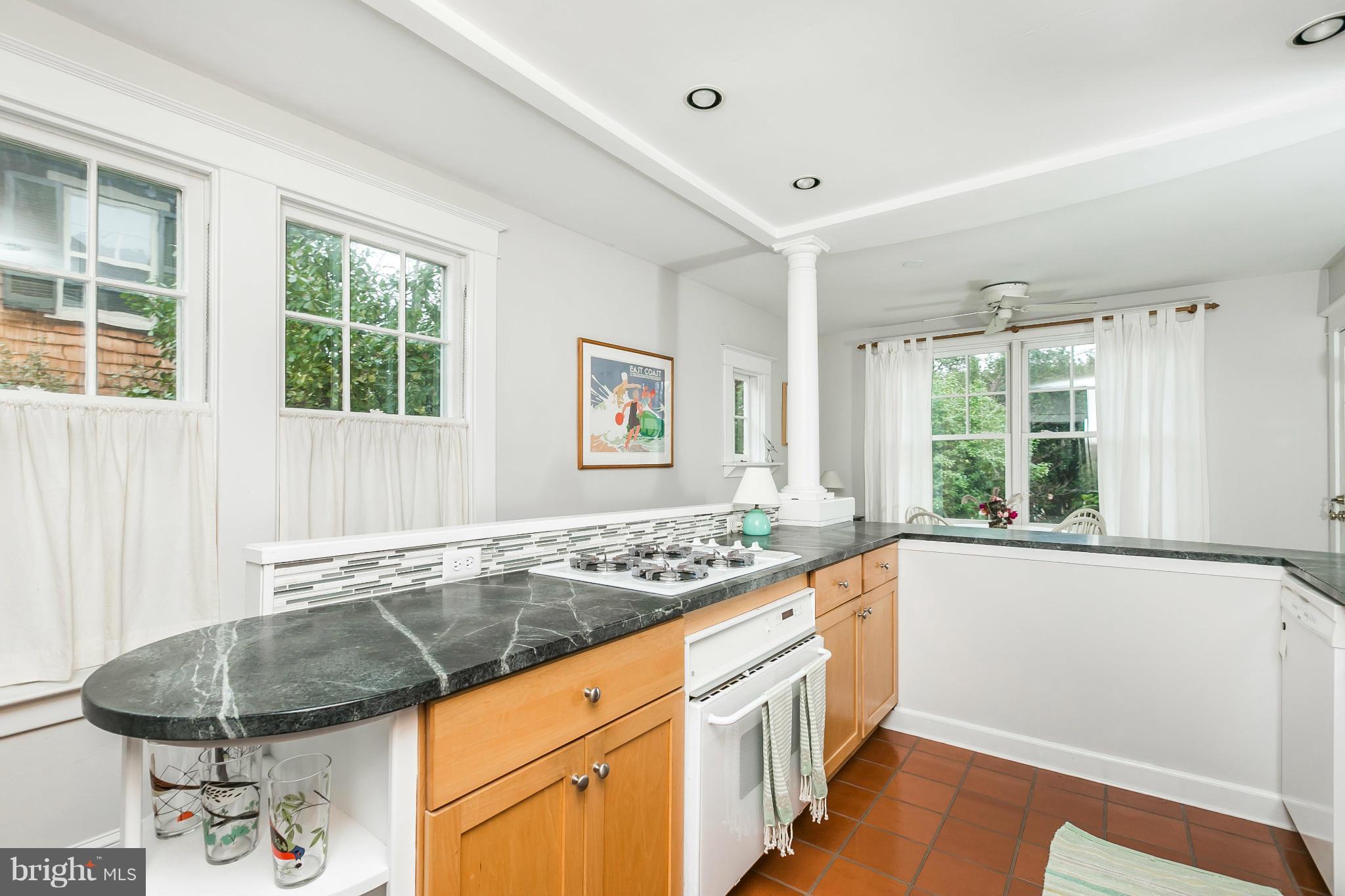 515 Murdock Road Baltimore, MD 21212 - Photo 15 of 30 Kitchen