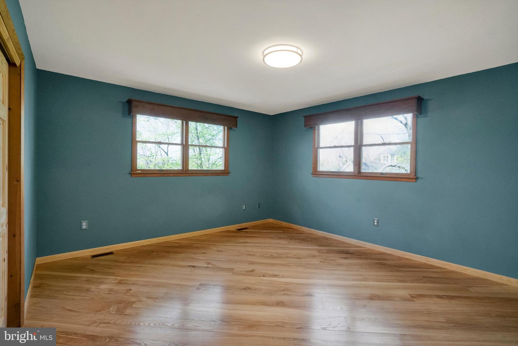 1694 Spring Valley Road Center Valley, PA 18034 - Photo 23 of 36