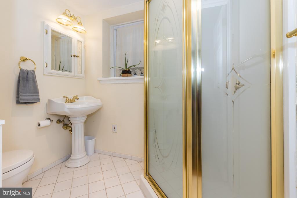 365 Coldstream Road Phoenixville, PA 19460 - Photo 14 of 25 Gallery Image 14