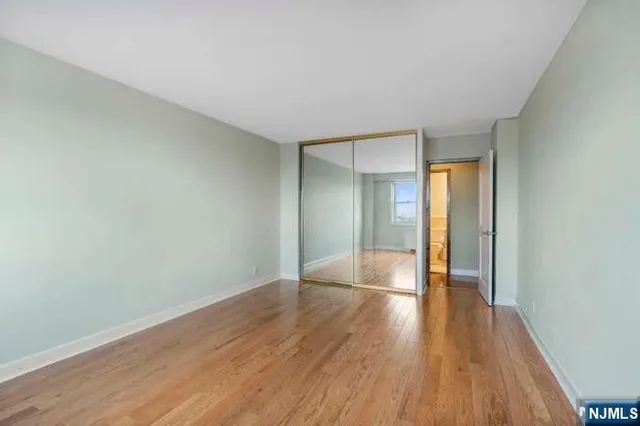 $289,000 | 6600 JFK Boulevard East, Unit 21K, West New York, NJ 07093
