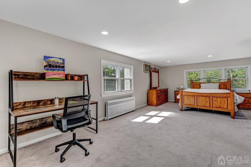 528 Melrose Avenue Middlesex, NJ 08846 - Photo 16 of 40 a bedroom with furniture and a window