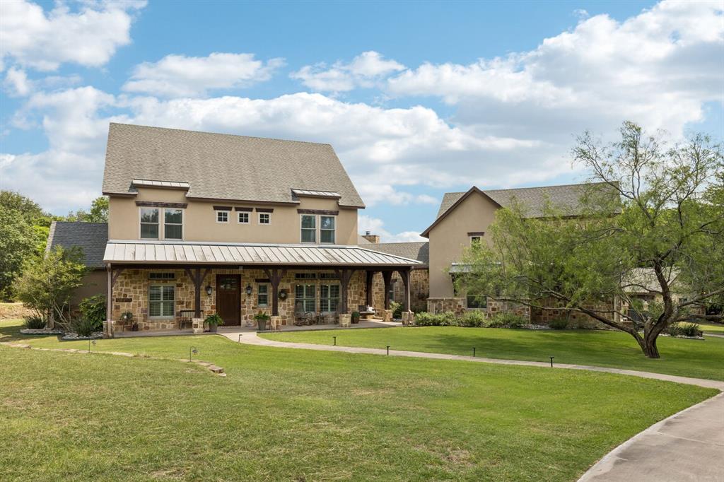 206 Rodeo Drive Azle, TX 76020 - Photo 2 of 40
