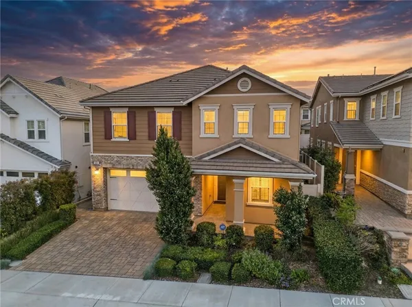 $6,800 | 3 Cedarwood Court, Lake Forest, CA 92630