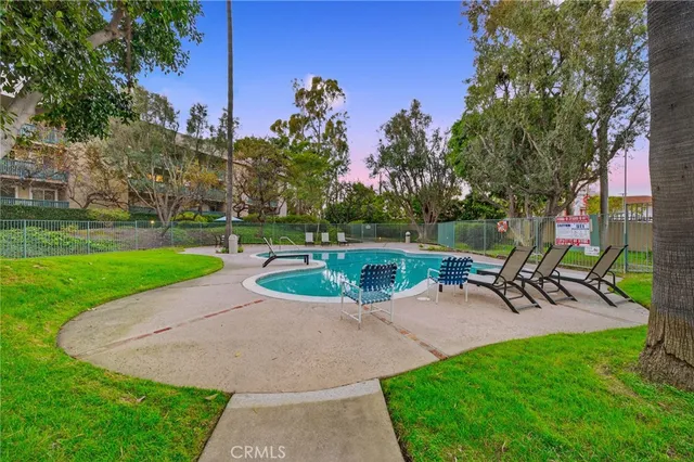 $585,000 | 576 North Bellflower Boulevard, Unit 101, Long Beach, CA 90814