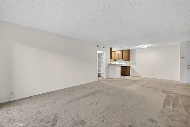 $585,000 | 576 North Bellflower Boulevard, Unit 101, Long Beach, CA 90814