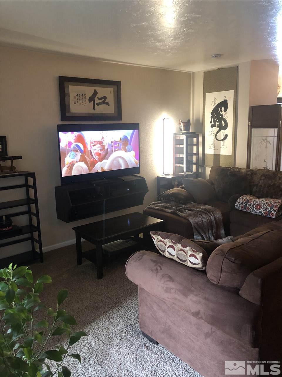 4529 Reggie Road Reno, NV 89502 - Photo 5 of 19 Photo 5