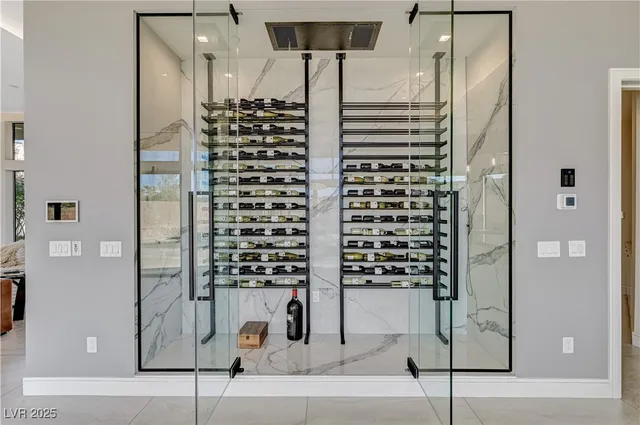 $2,999,900 | 9780 Solar Avenue, Las Vegas, NV 89149