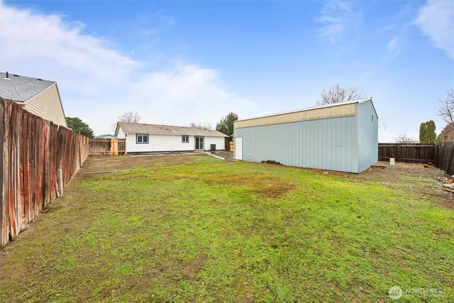 $354,900 | 445 East Rainier Street, Othello, WA 99344